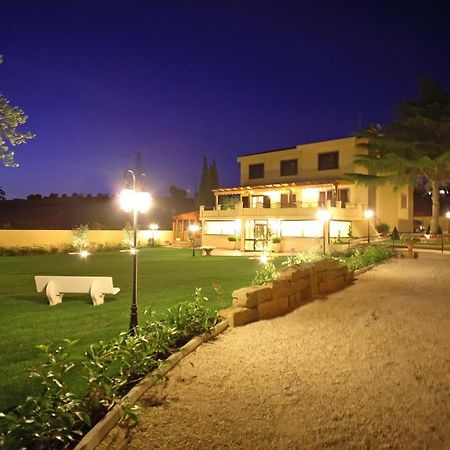 Bed And Breakfast La Corte Degli Ulivi Civitavecchia Eksteriør billede